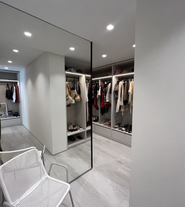 Resa estates Ibiza villa moderna can furnet walk in.jpeg